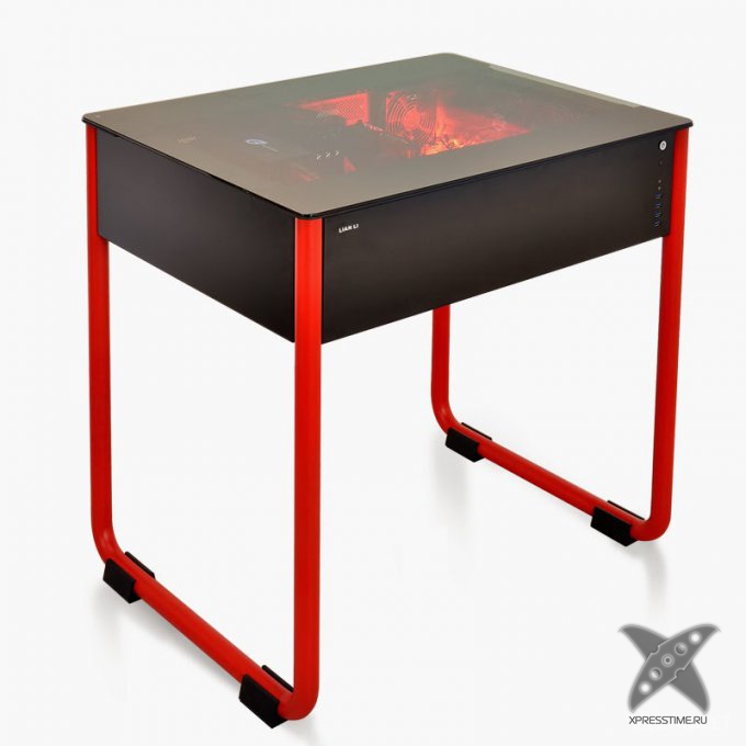 Компьютерный стол с системным блоком