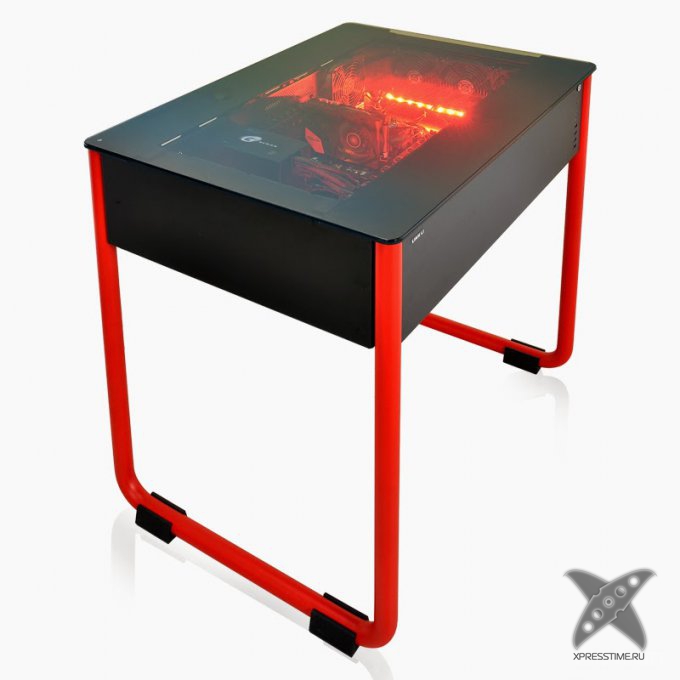 Компьютерный стол с системным блоком