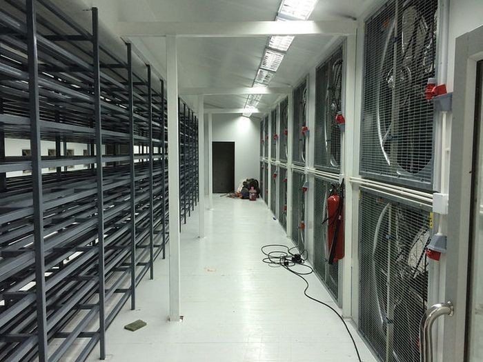 Биткоин-ферма для майнинга-4