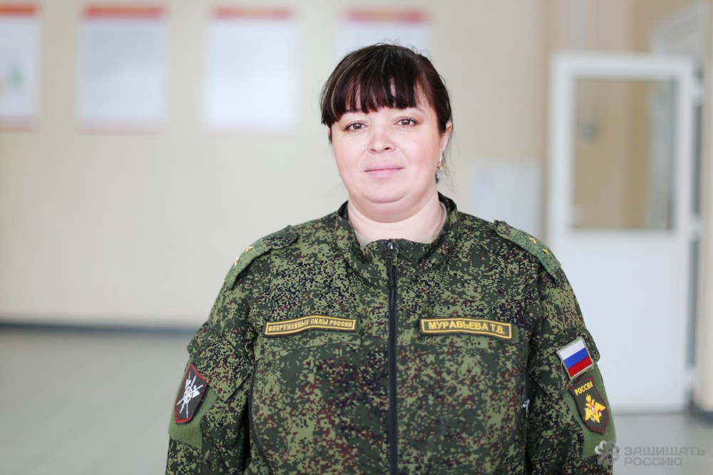 Шведский стол в армии-13