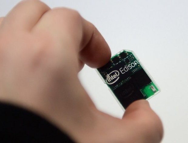 Современные гаджеты размером с почтовую марку-12