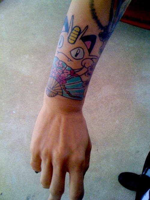 Татушки с покемонами-31