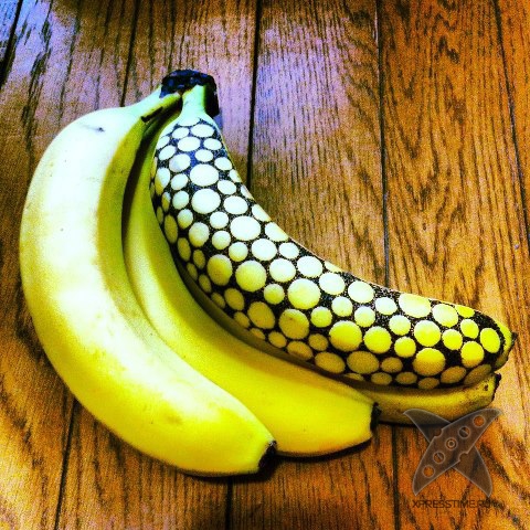 Рисунки на бананах