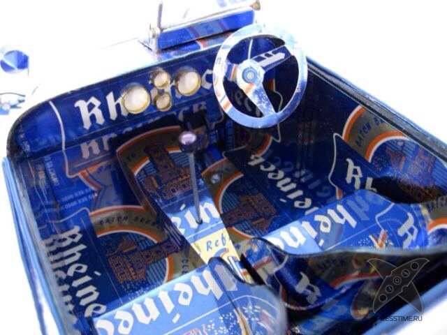 Автомобили из жестяных банок