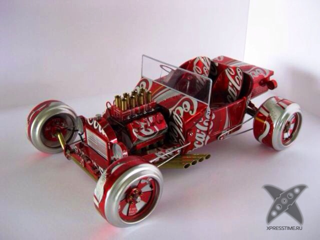 Автомобили из жестяных банок