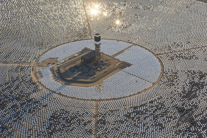 В США открылась крупнейшая солнечная электростанция