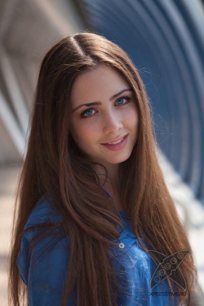 Девочка из рекламы сока