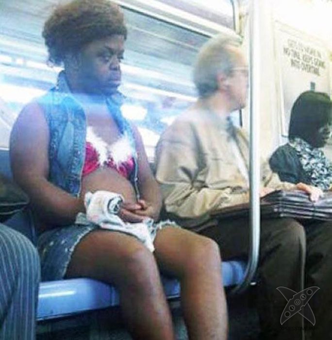 Модники в метро