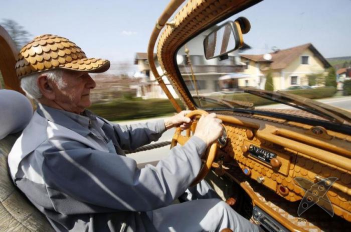 Деревянный Beetle