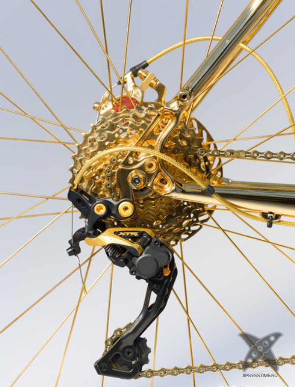 Велосипед из золота