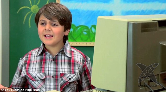 Дети и первый компьютер от Apple