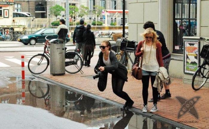 За секунду до