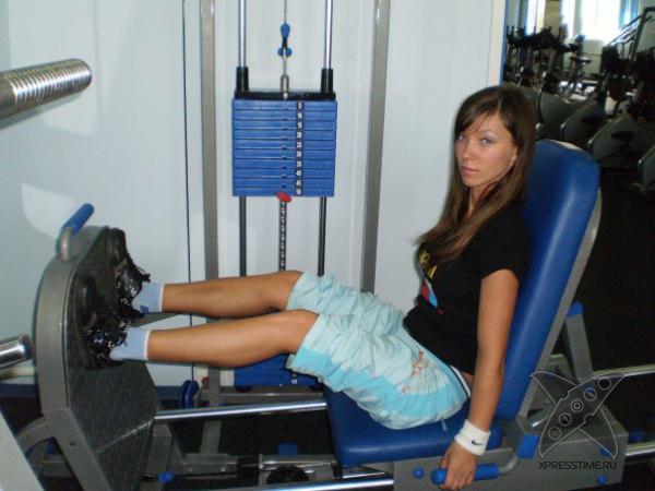 Если повнимательнее заглянуть в зал