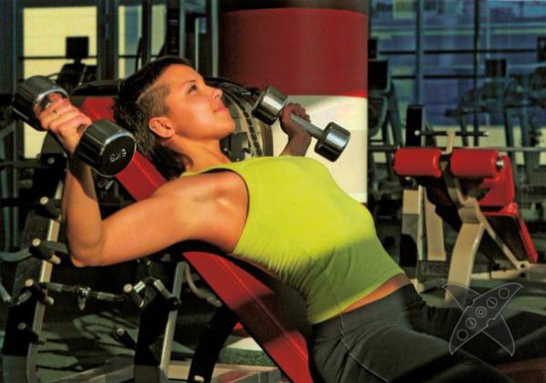 Если повнимательнее заглянуть в зал