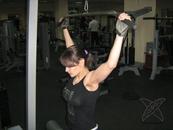 Если повнимательнее заглянуть в зал