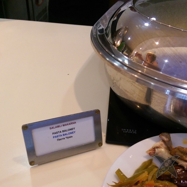 Сумасшедшие меню из ресторанов разных стран