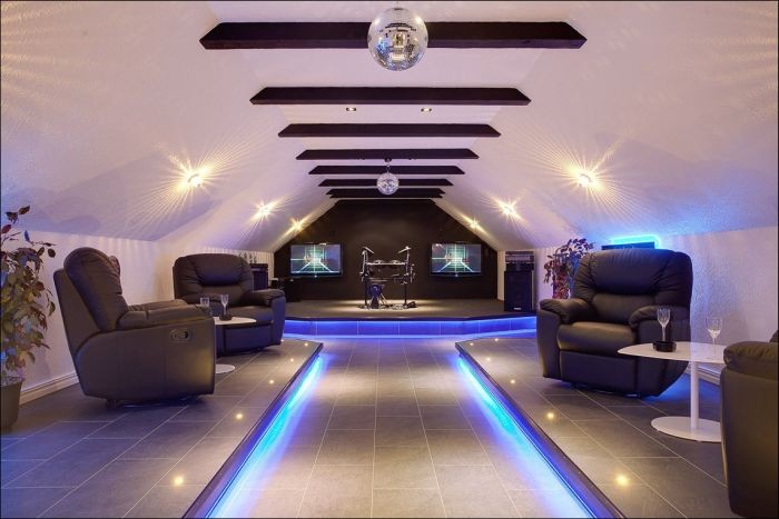 Обычный домик за 320000 долларов-11