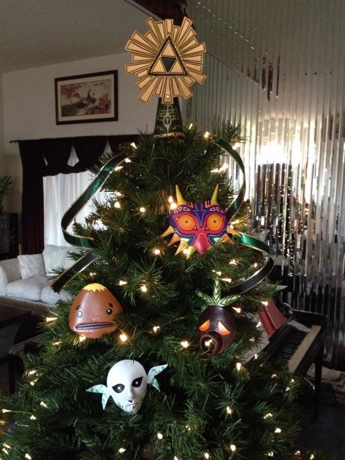 Тематическое украшение елок-15