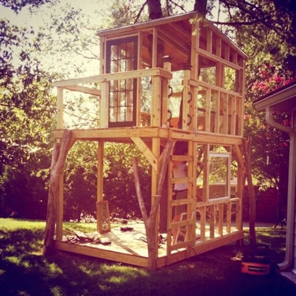 Домик вокруг дерева-13