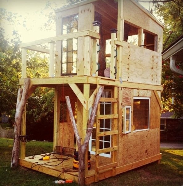 Домик вокруг дерева-20