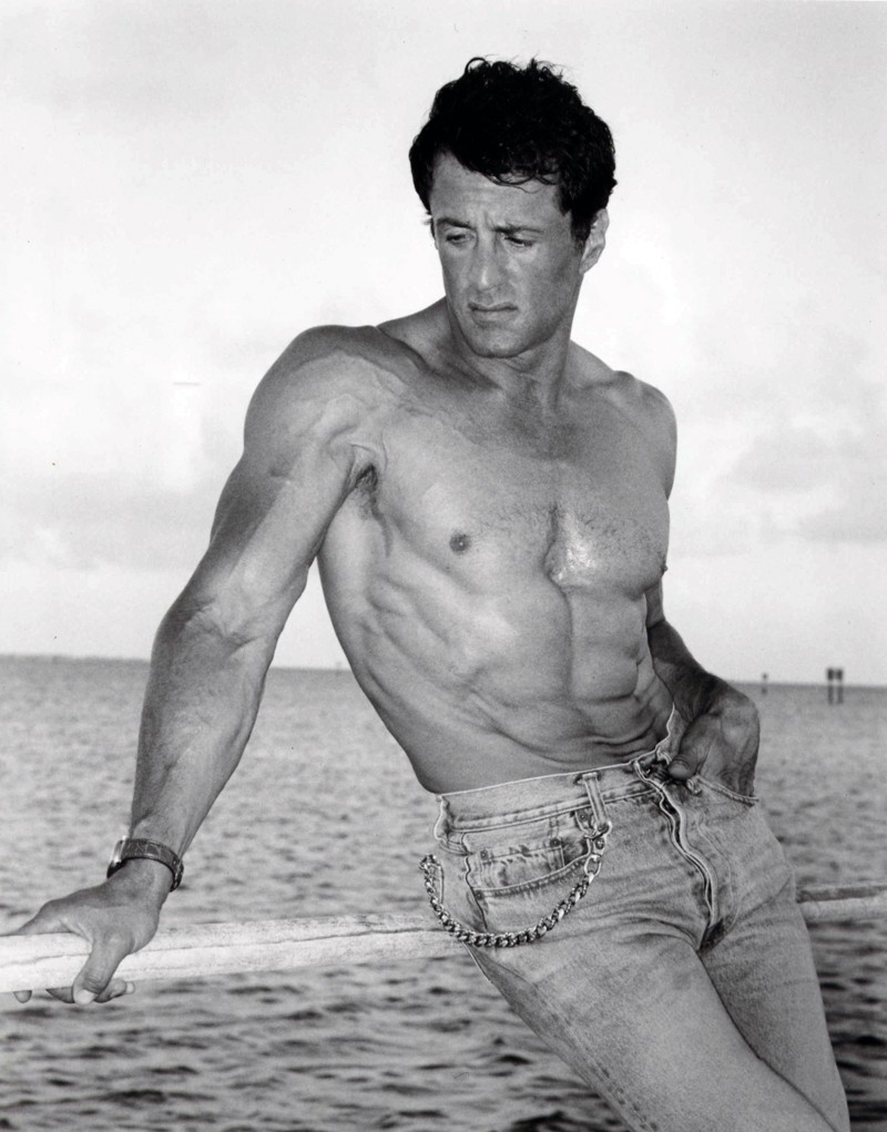 Молодые актеры лет 30 назад-19