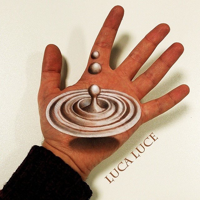 3D рисунки на ладони-12