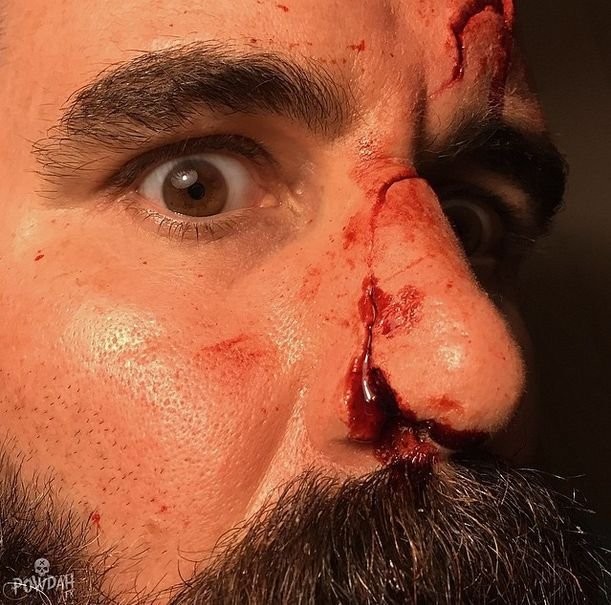 Жуткий грим от Марка Клэнси-1