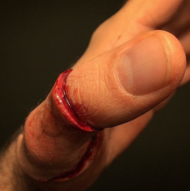 Жуткий грим от Марка Клэнси-14