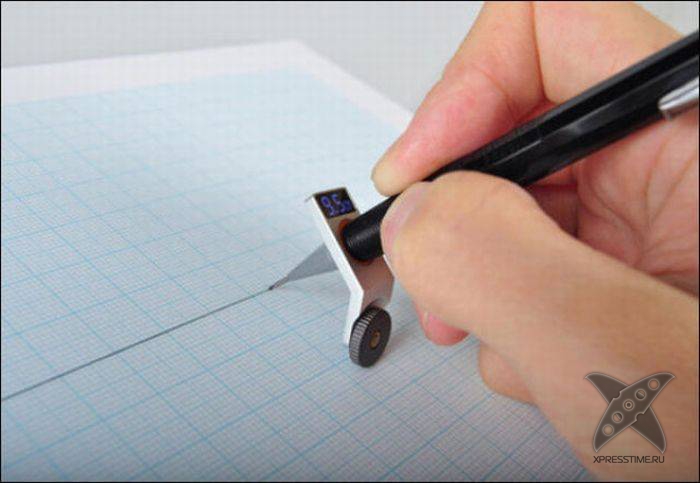 Чертим прямую линию без линейки