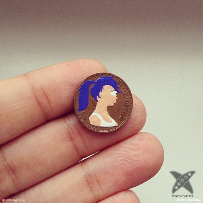 Рисунки различных персонажей на монетах