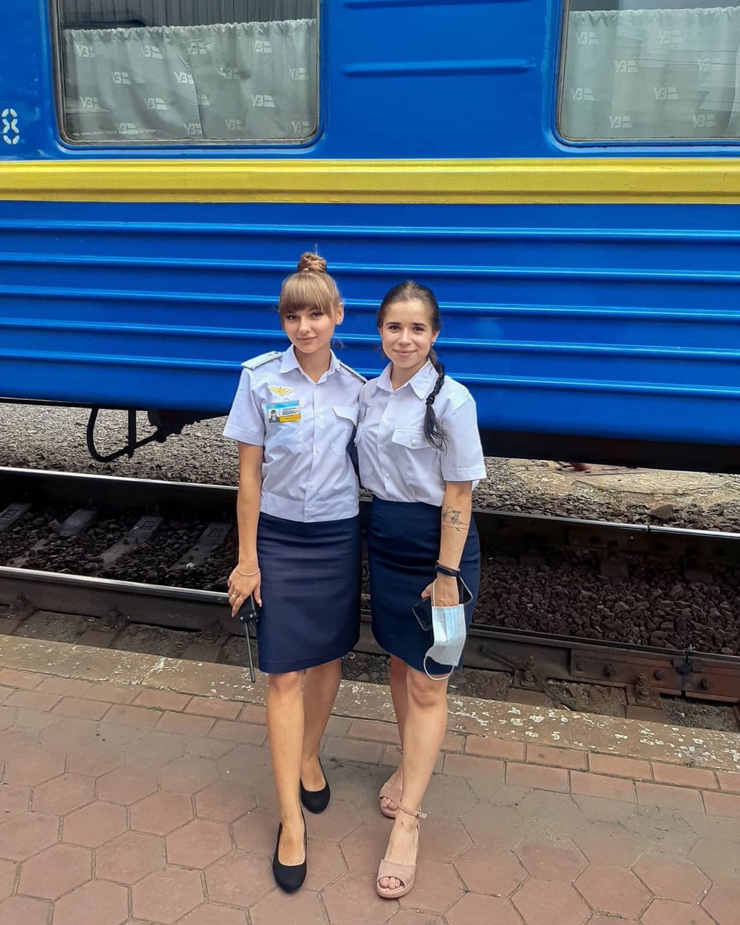 Фото Дам В Поезде