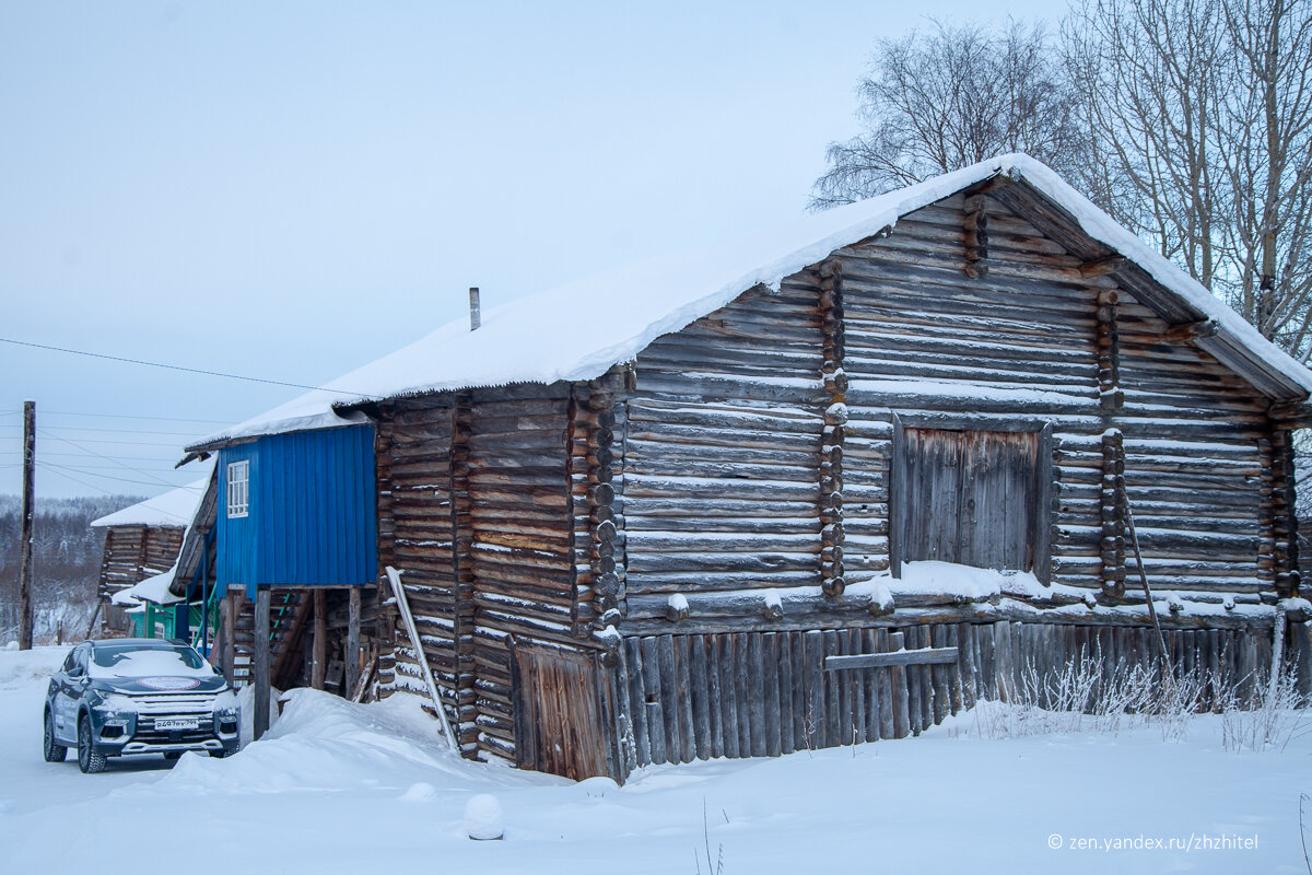 Северный дом, вид с обратной стороны.