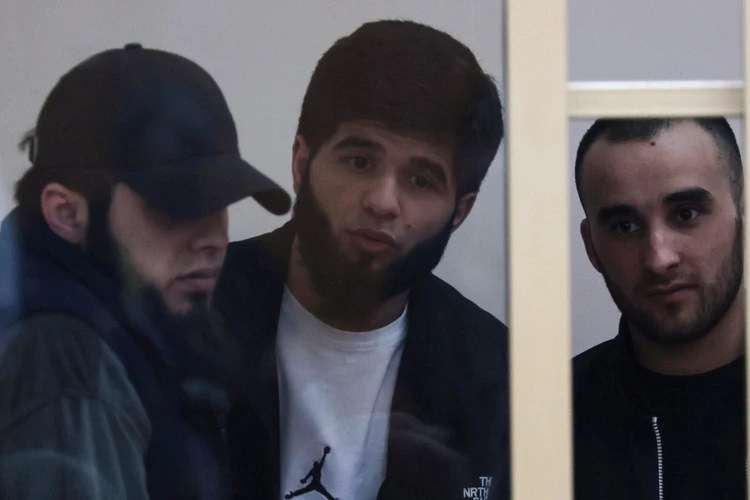 Шахром Миров, Таир Джалилов и Абдулвахоб Сабуров.