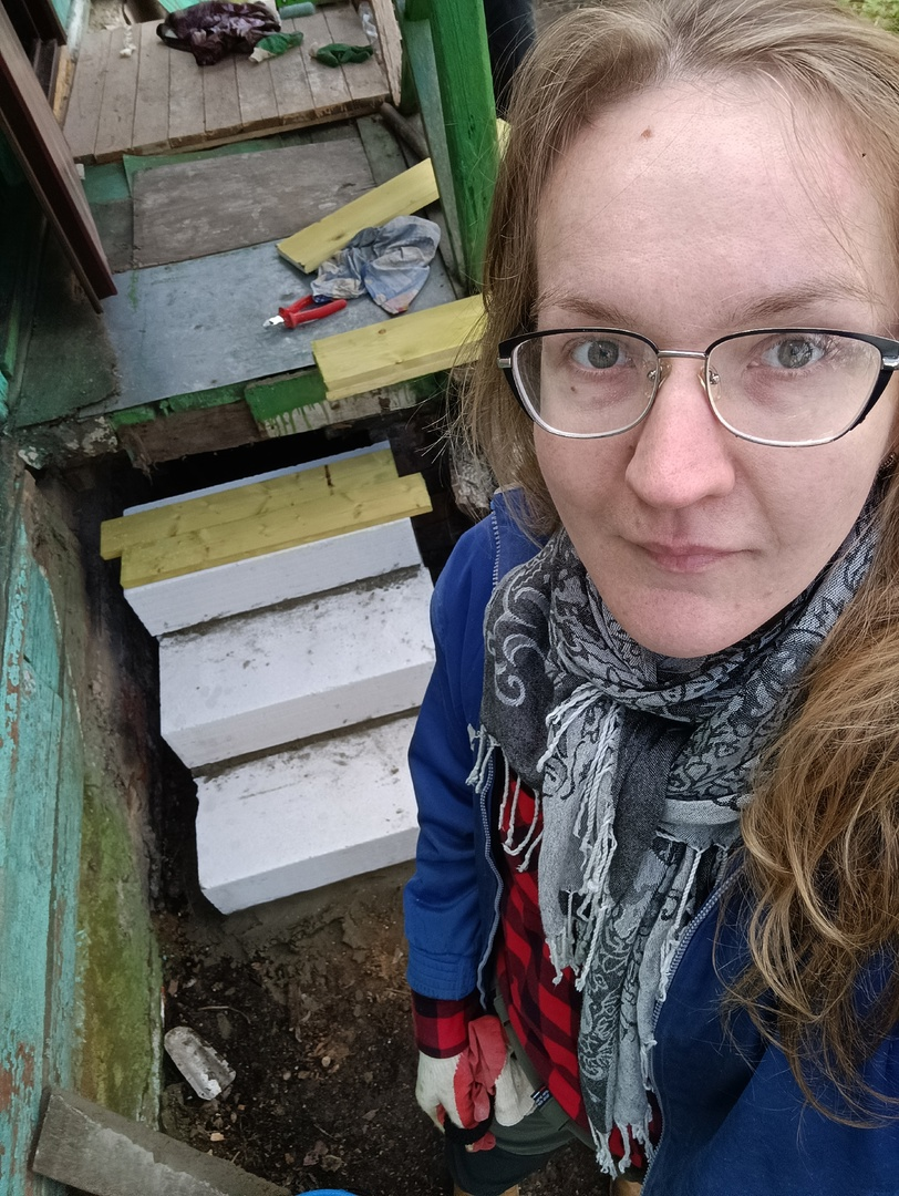 За ошибки в строительстве можете поругать, а за внешку нинана (в прошлый раз кое-кто попытался, и это плохо кончилось))