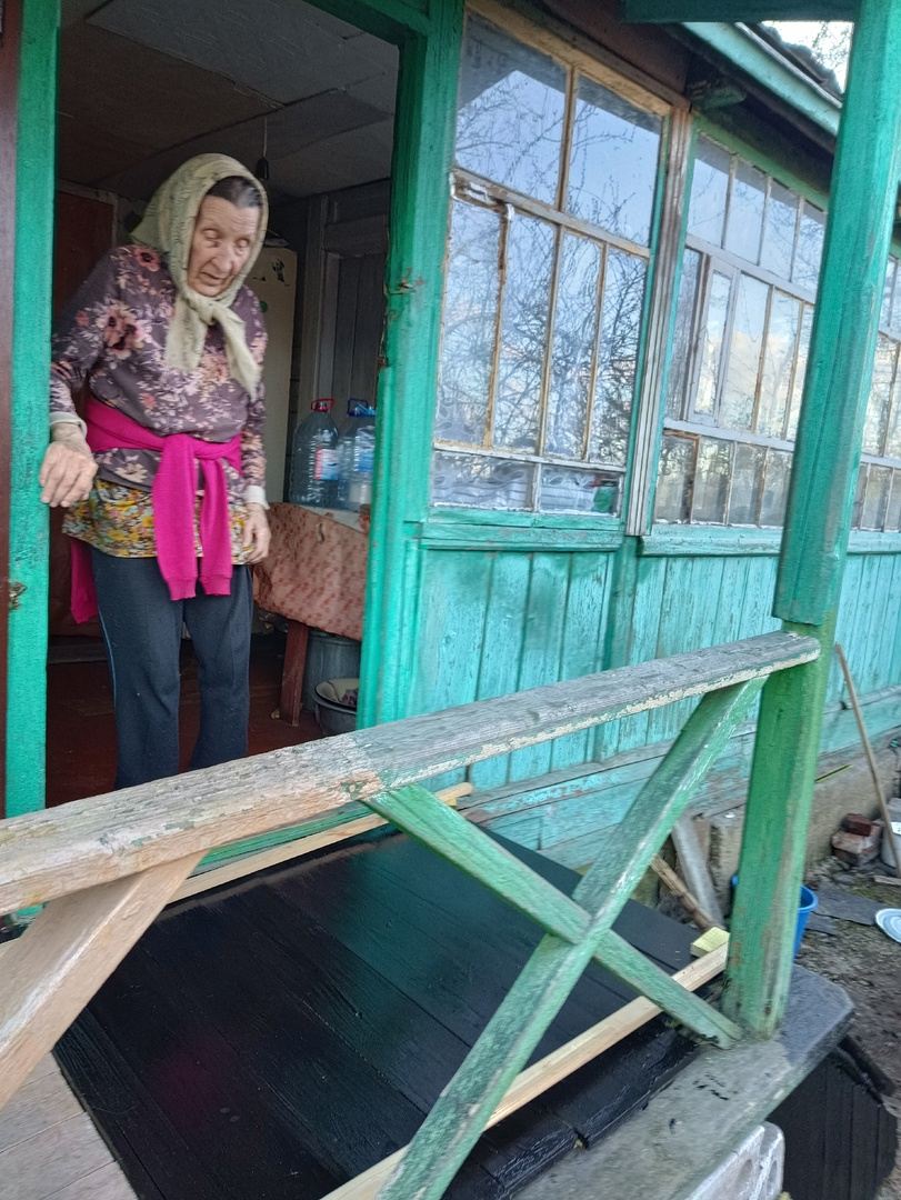 Довольна ли бабушка? Конечно, нет.