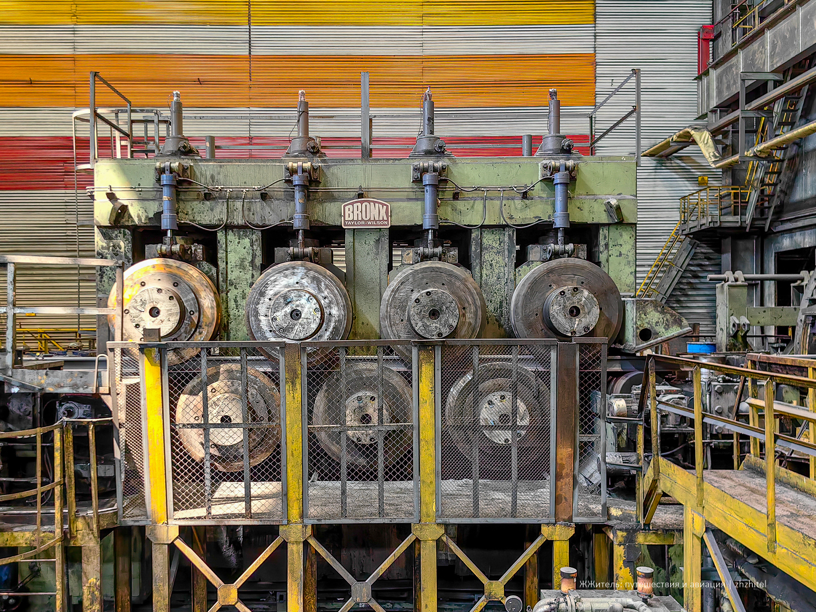 Роликоправильный комплекс