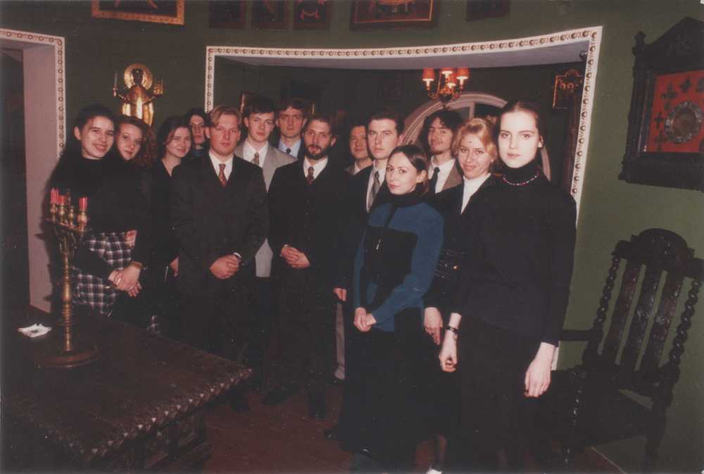 Собрание студентов в гостях у Ильи Сергеевича Глазунова