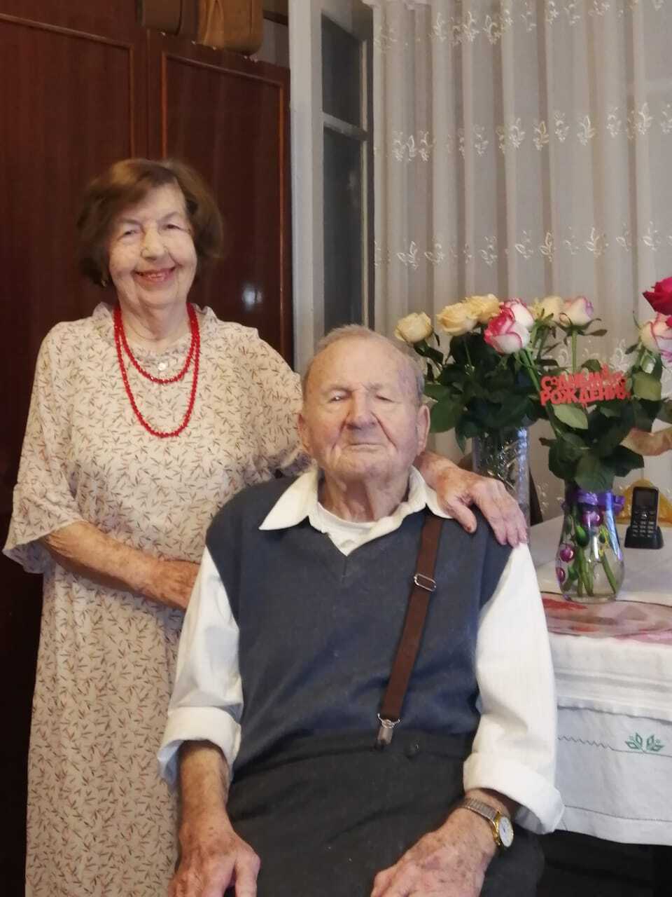 Апрель 25-ого