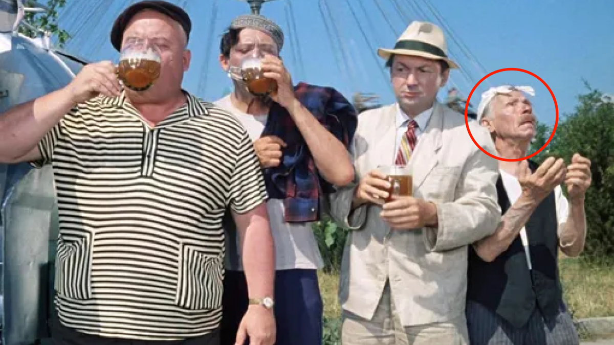 Кадр из фильма "Кавказская пленница, или Новые приключения Шурика" (1967)