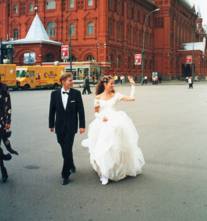 Тот самый смокинг. Фото из поста Очень экономная свадьба