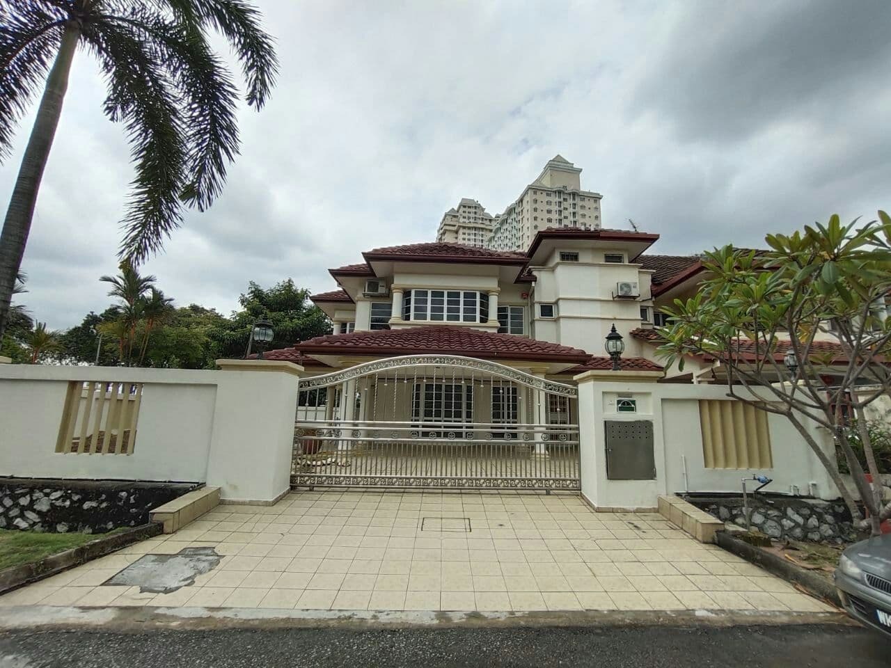 Источник фотографии : PropertyGuru (точнее, в городе Субанг Джая, где я росла)